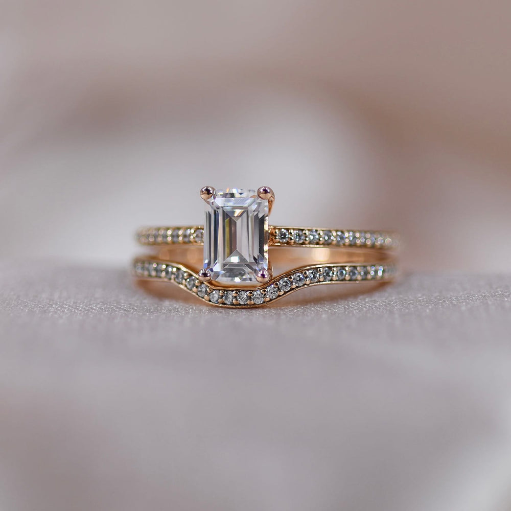 Emerald Cut Engagement Rings