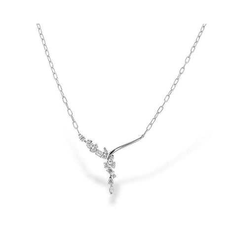 Necklaces & pendants